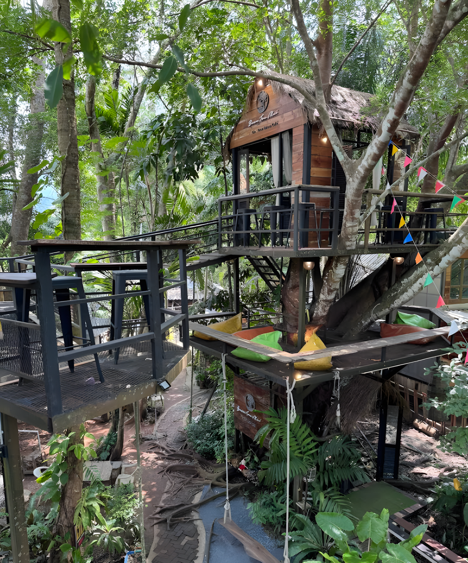 Treehouse dining structure in the jungle